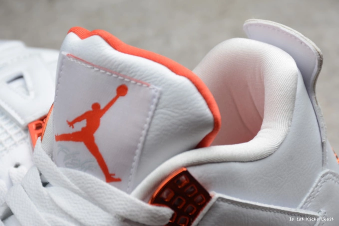 Team OrangeCT8527-118 4 Air Jordan 0521